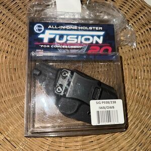 Kaos Fusion All-in-One Holster - Black